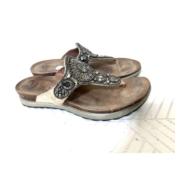 Dansko Sandals EU 38 US 7.5 Pamela Taupe Nubuck Leather Jeweled Thong Sandals - Picture 1 of 9